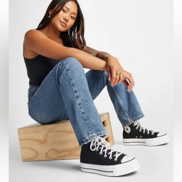 Chuck Taylor All Star Lift Platform Canvas - Picture 1 of 8